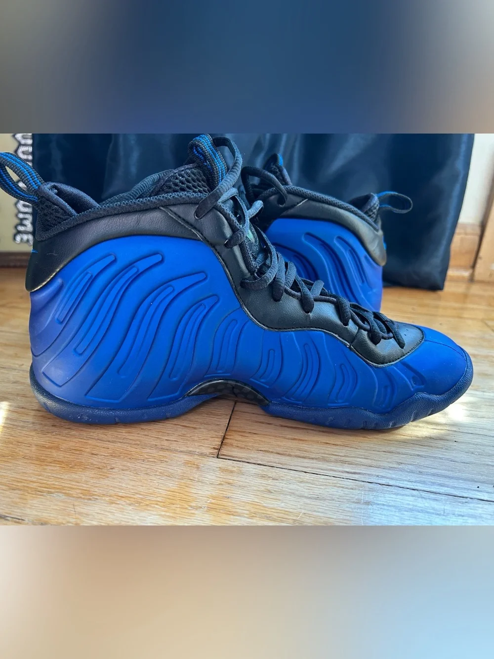 Nike Air Foamposite Pro  Blue Black Boys 7Y 644792-402 High Top Sneaker